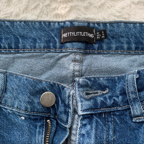 PRETTYLITTLETHING- two toned mid blue wash jeans - Picture 4 of 7